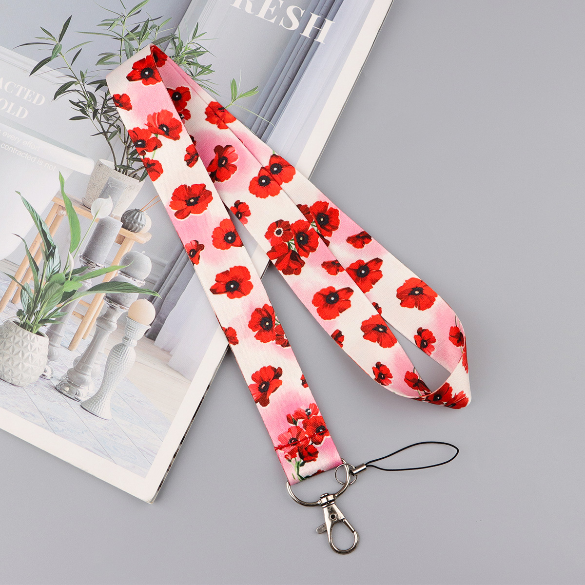 Chaveiro de Cordão Rosa Cereja - Phone Accessories Red avaliação e preço
